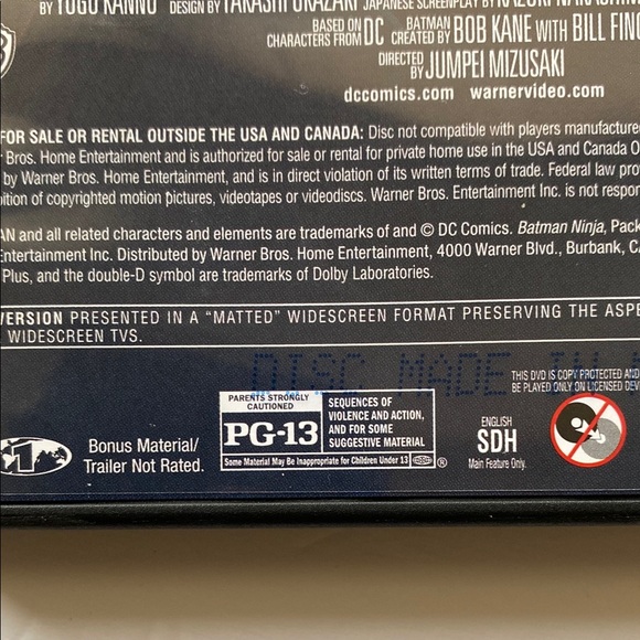 DC Batman Ninja DVD - Black and Gold - Picture 3 of 4